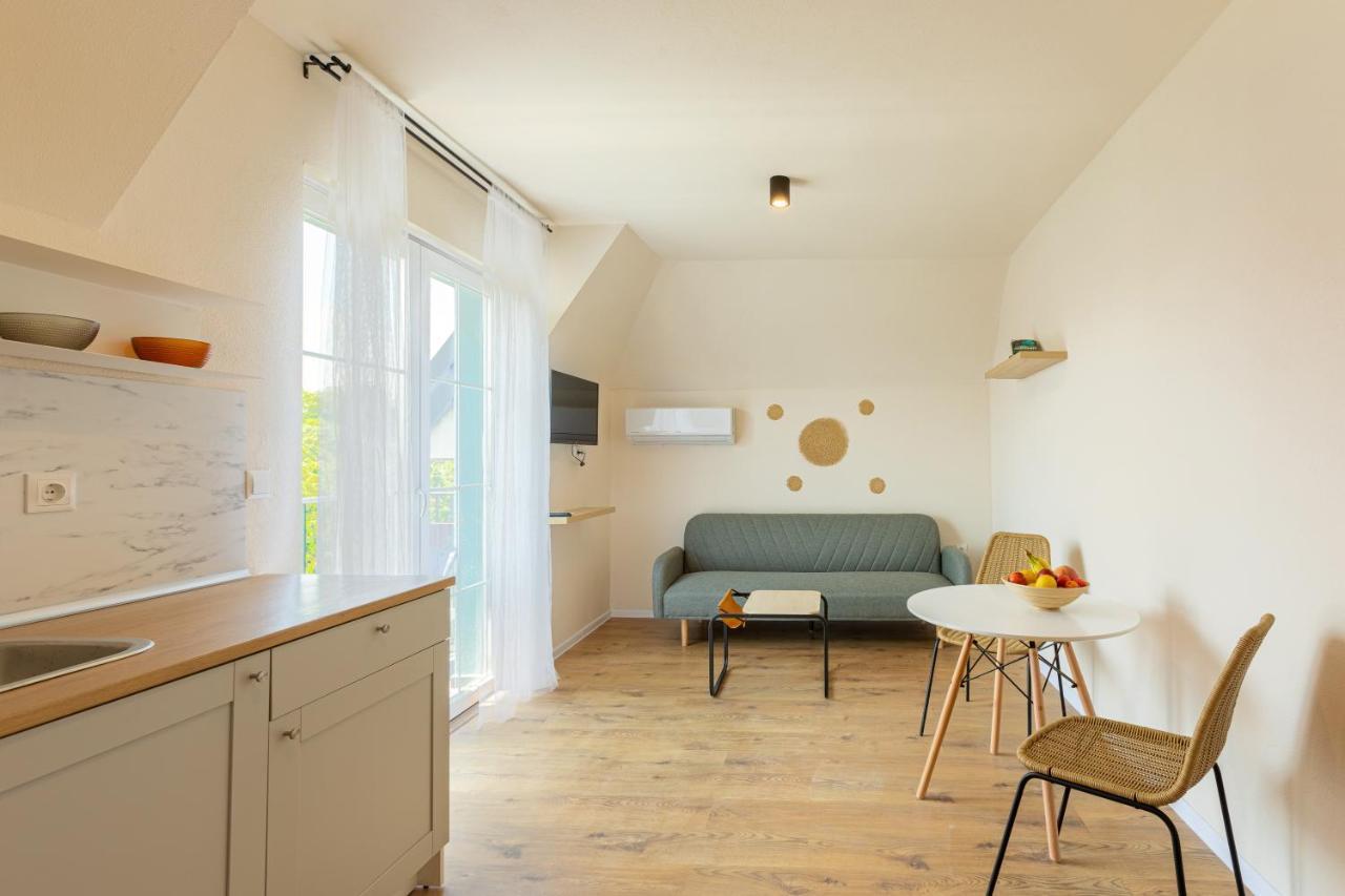 Villa Lеvandi Sinemoretz Ngoại thất bức ảnh