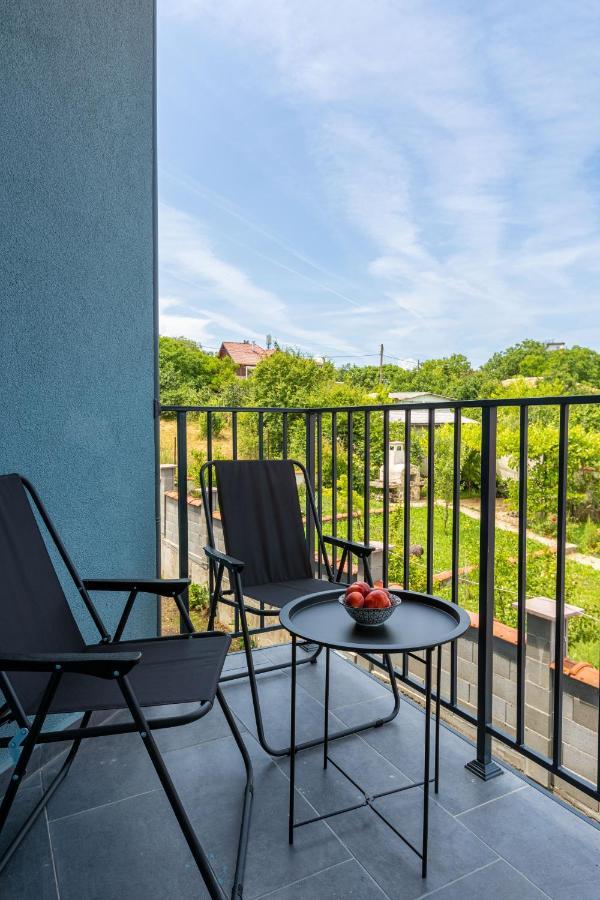 Villa Lеvandi Sinemoretz Ngoại thất bức ảnh